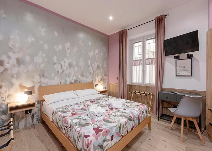Helle Hus Guest House - 200M From Piazza Bologna Metro And 10 Minutes From The Colosseum