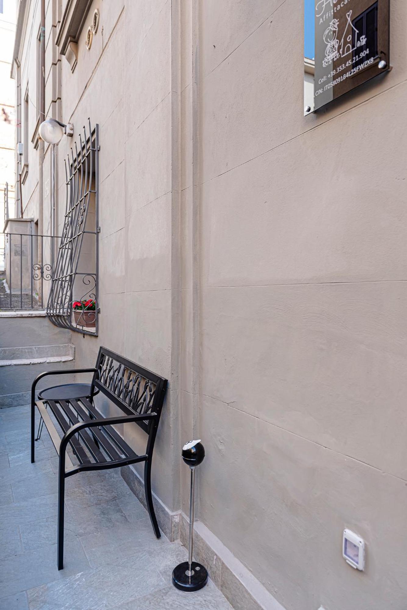 Pensión Helle Hus - 200m From Piazza Bologna Metro And 10 Minutes From The Colosseum