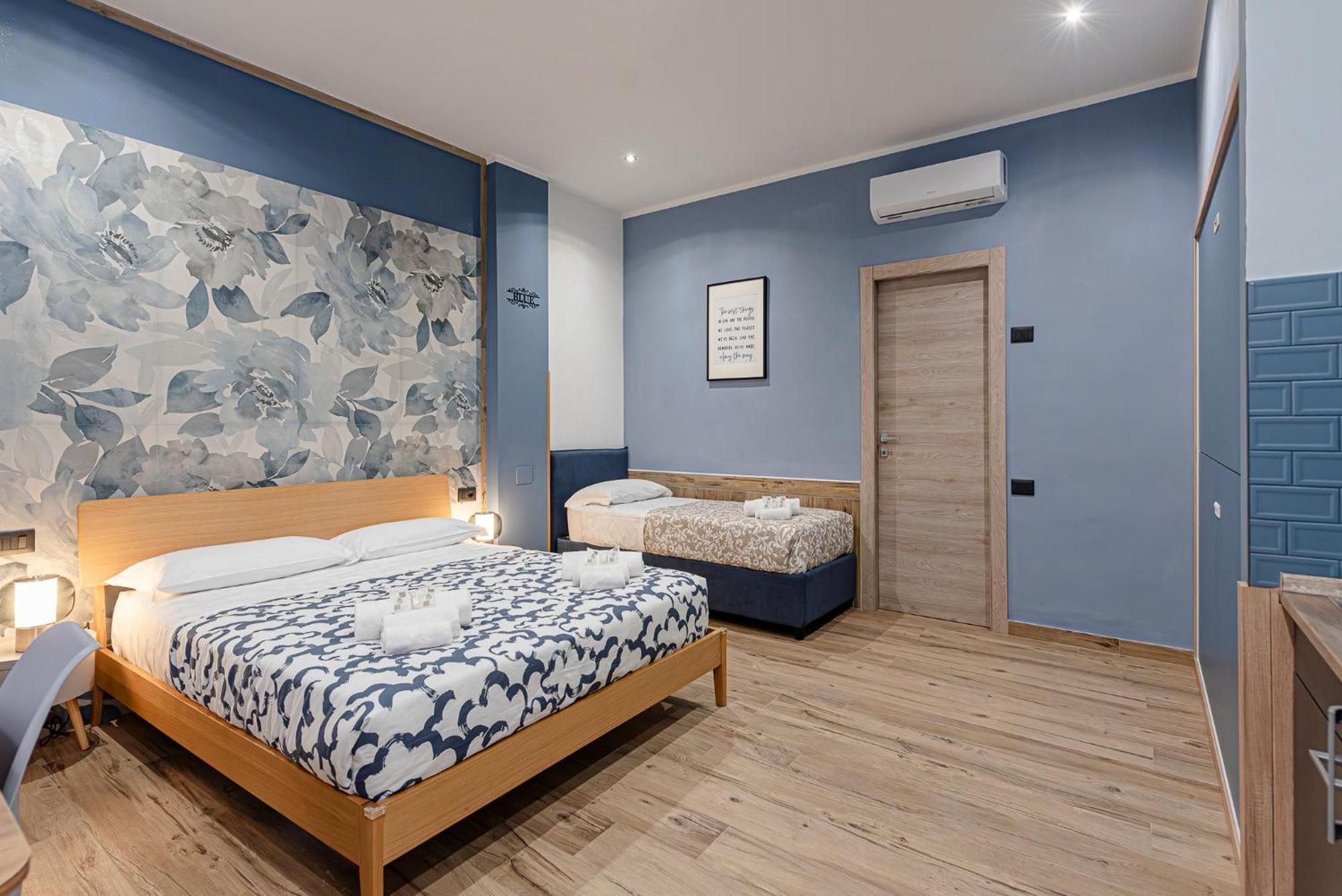 Helle Hus - 200m From Piazza Bologna Metro And 10 Minutes From The Colosseum Pensión *