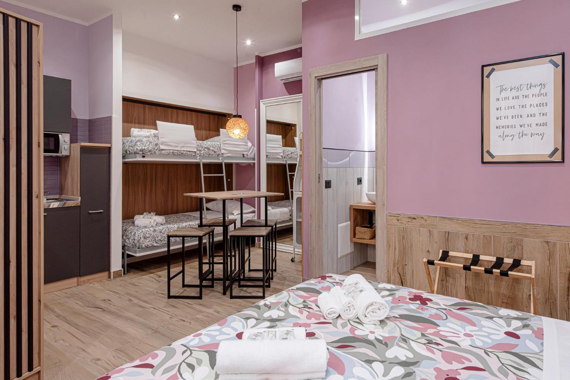 Pensión Helle Hus - 200m From Piazza Bologna Metro And 10 Minutes From The Colosseum Roma