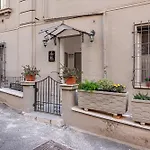 Helle Hus Guest House - 200M From Piazza Bologna Metro And 10 Minutes From The Colosseum